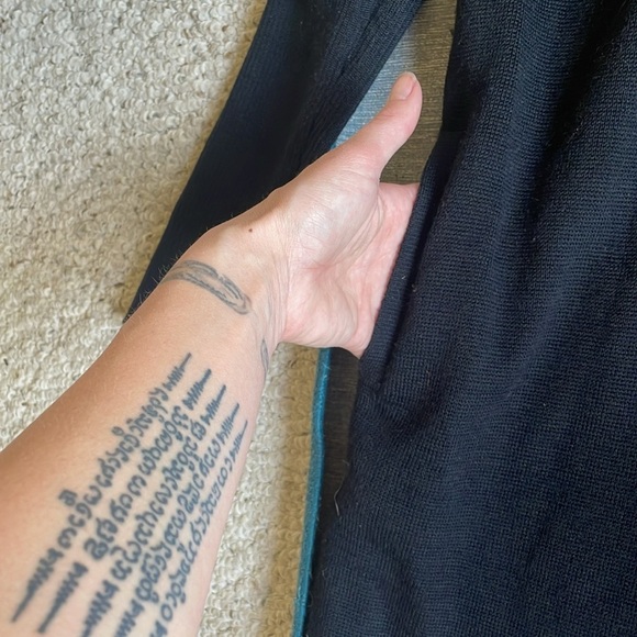 Banana Republic Knit Wool Cardigan - Picture 9 of 9